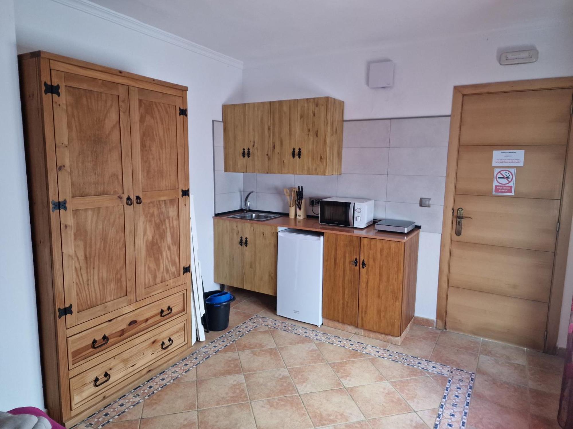 Habitaciones Miramar Bolonia Luaran gambar